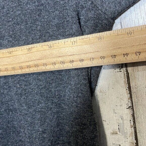 Faith over Fear T-Shirt Medium - Picture 7 of 7